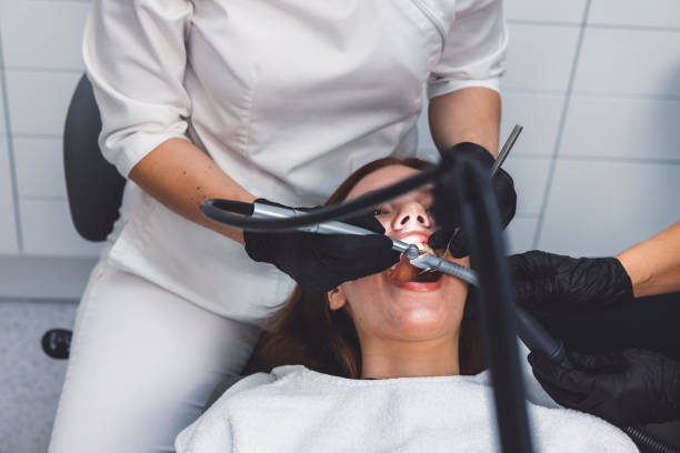 Best Walk-In Emergency Dental Services in Barneveld, WI
